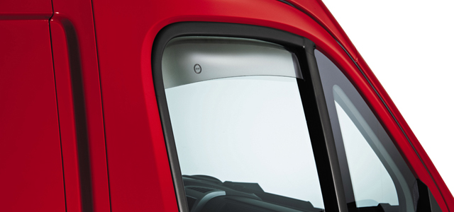 640x300_Wind-deflectors-for-front-side-windows